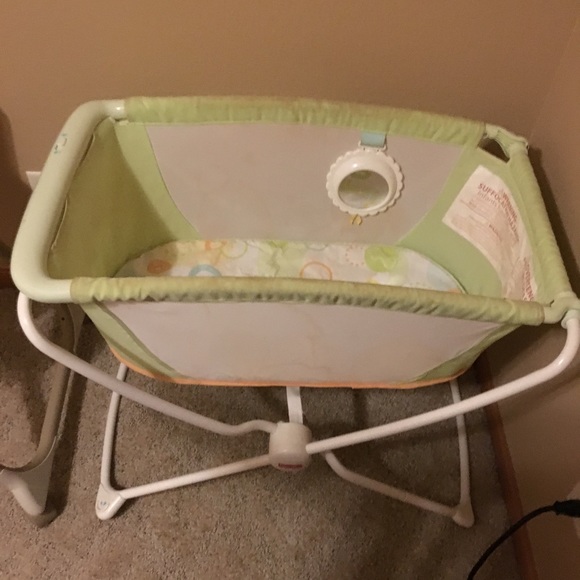 used bassinet